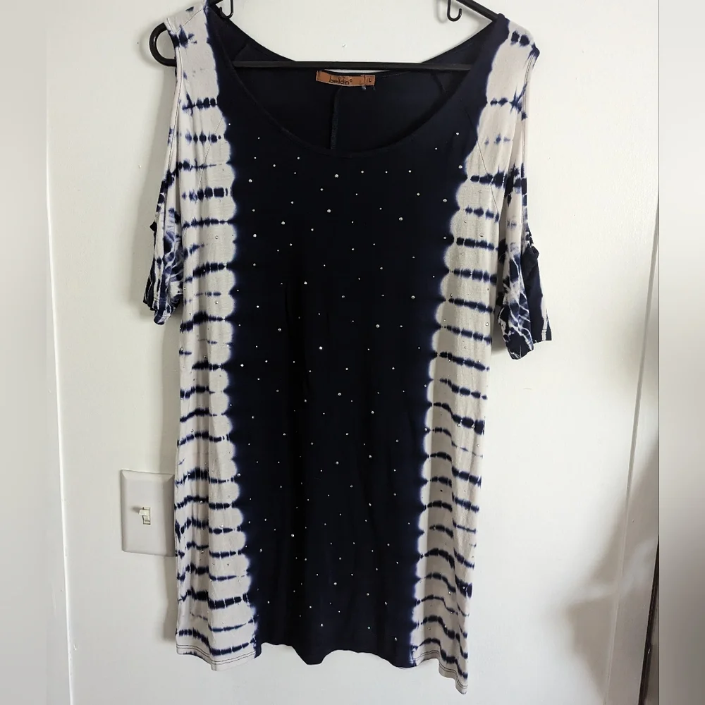 Belldini Top. 186 - Picture 1 of 3